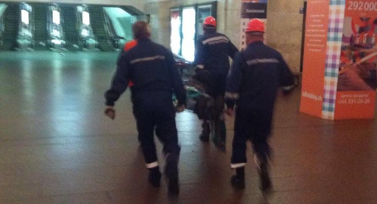 На станции метро Майдан Независимости мужчина упал под поезд