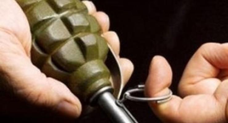 В Донецкой области неизвестный взорвал гранату возле магазина