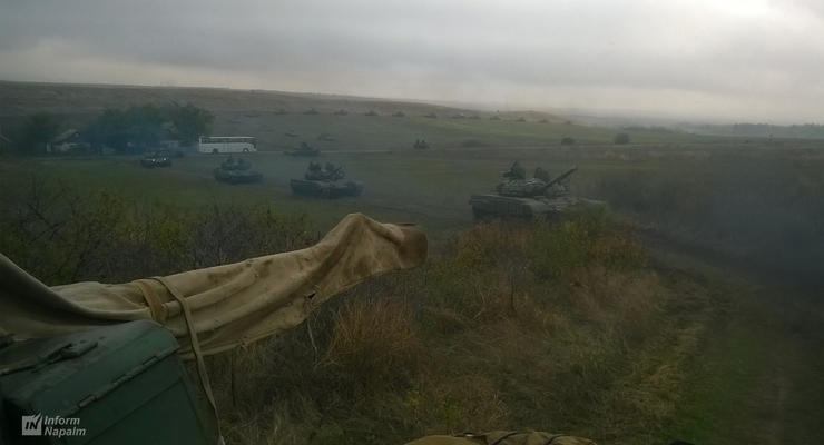 Аэроразведка зафиксировала скопление военной техники РФ на Донбассе