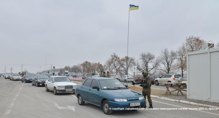 Боевики обстреляли из минометов КПВВ Гнутово