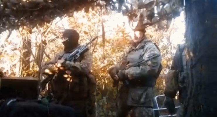 Украинские военные заставили боевиков слушать Гимн Украины