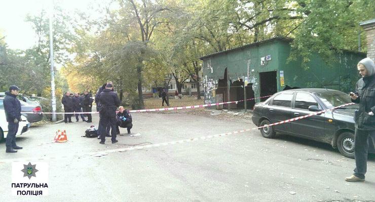В Киеве мужчина стрелял в патрульных