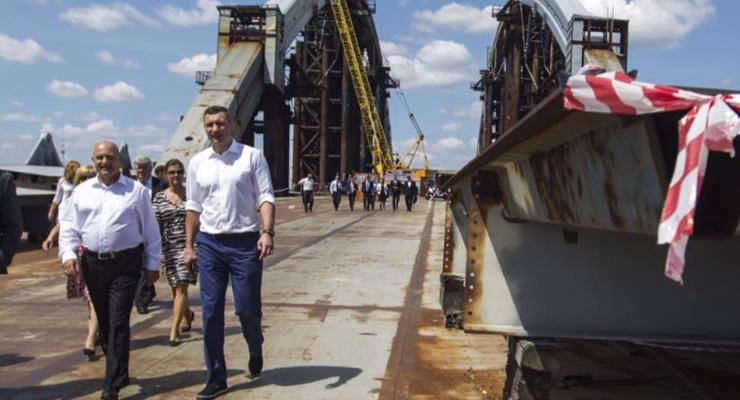 Кличко рассказал, когда откроют Подольский мост