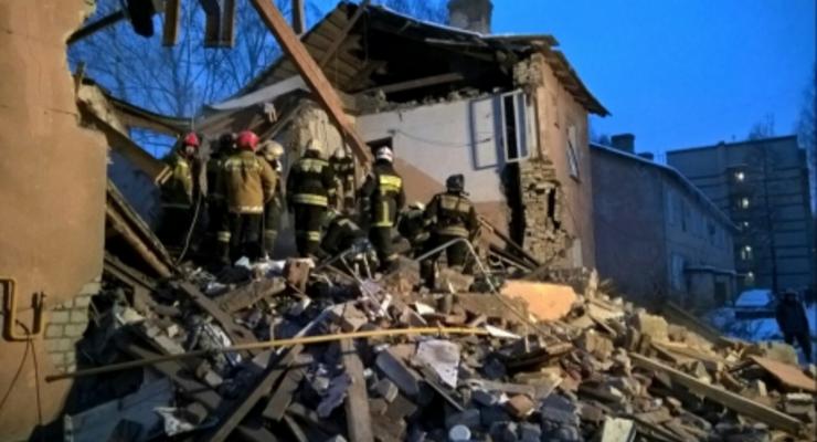 В российском городе обрушился жилой дом, погибла семья с ребенком