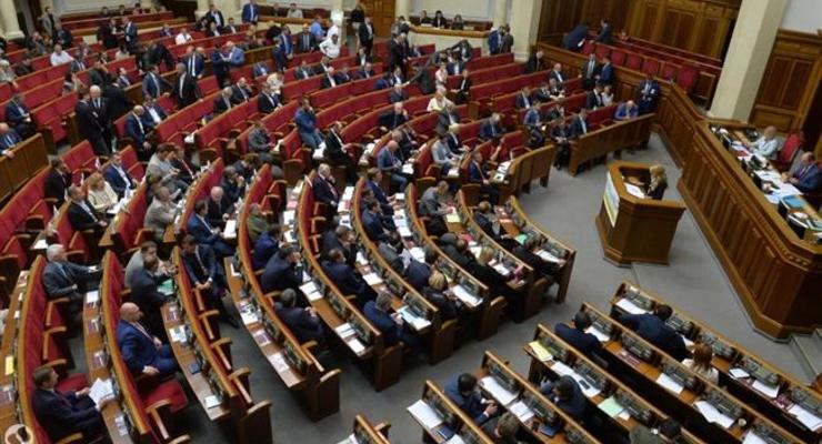 Рада отказалась исправить закон Савченко