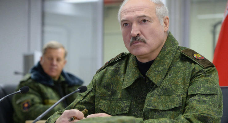 Лукашенко предложил "по-братски" навести порядок в Украине