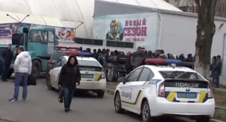 Не поделили каток: в Одессе произошла массовая драка со стрельбой