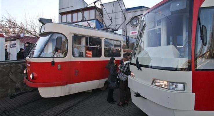 В Киеве в районе Лукьяновки было парализовано движение трамваев
