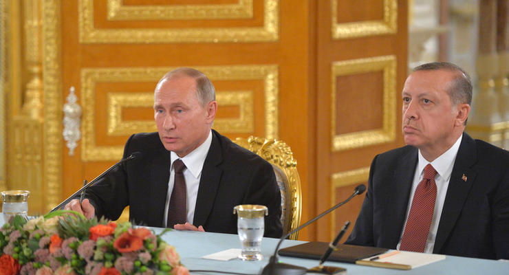 Путин поговорил с Эрдоганом после его заявления о свержении Асада