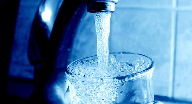 Шары не будет: прекращение поставок воды в ЛНР обсудили в парламенте