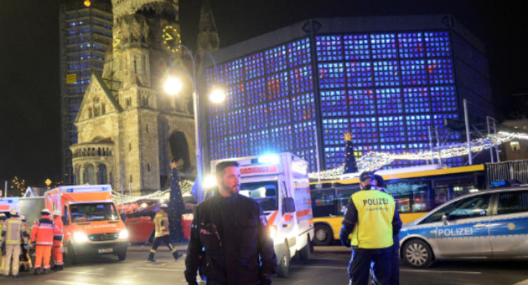 В Германии полиция предотвратила теракт в торговом центре