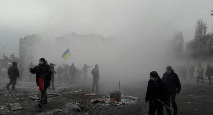 На месте разрушенного рынка в Киеве произошли стычки