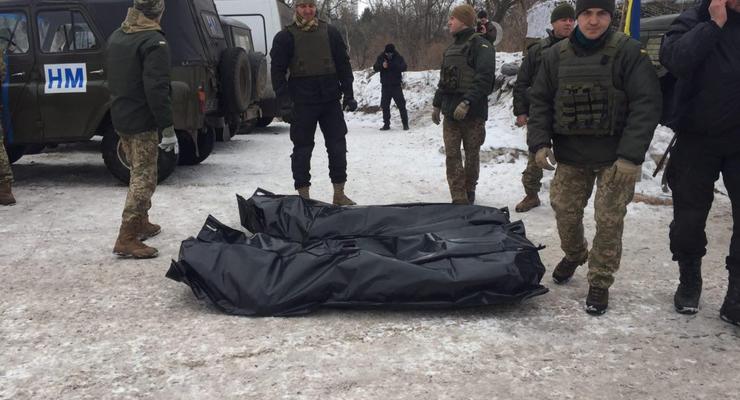 ВСУ и ЛНР обменялись телами погибших на Светлодарской дуге