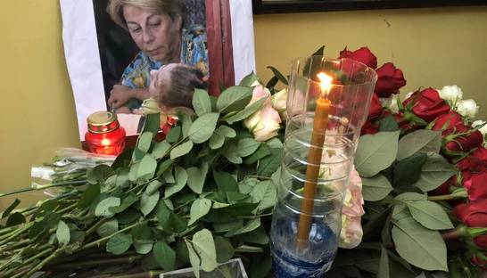 Бирюкову после крушения Ту-154 захотелось принести в посольство РФ Боярышник