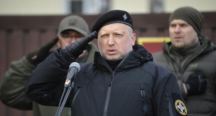 Турчинов: Метр за метром мы начинаем освобождать Донбасс