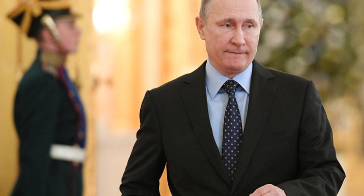 Путин поздравил с Новым годом Обаму, но забыл о Порошенко