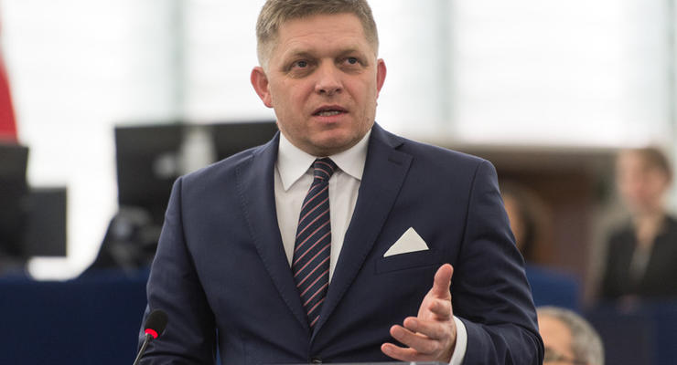 Премьер Словакии призвал прекратить референдумы в странах ЕС