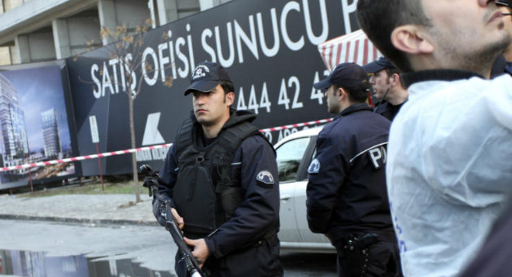 Теракт в турецком Измире: полиция задержала 18 подозреваемых
