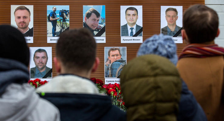 Родственники погибших в Ту-154: Минобороны хочет по-быстрому всех закопать и забыть