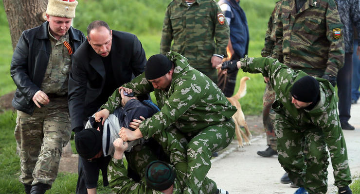Российские оккупанты в Крыму нарушают военную дисциплину и пьянствуют