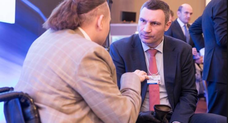 Ляп Кличко в Давосе: Украина в два раза больше Франции