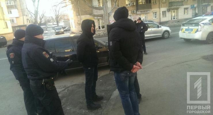 Не поделили дорогу: в Одессе водитель открыл стрельбу по якобы подрезавшему его автомобилю