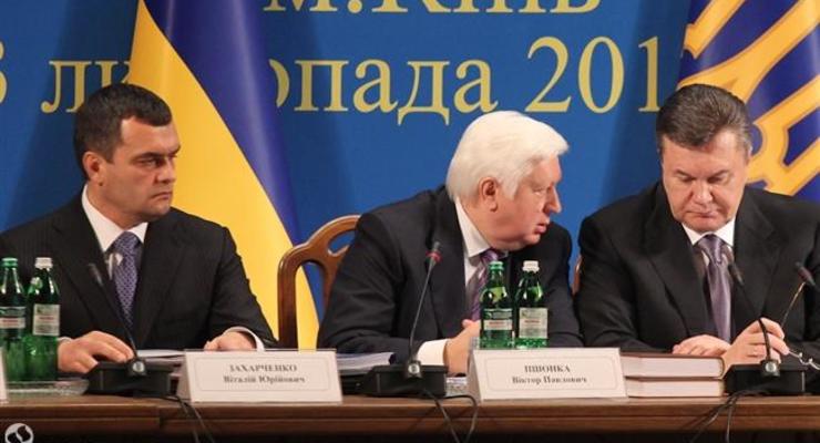 СМИ: Сотрудник госохраны рассказал, с кем Янукович бежал в РФ