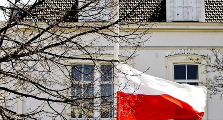 Польша усилит контроль границ и ужесточит депортацию - МВД