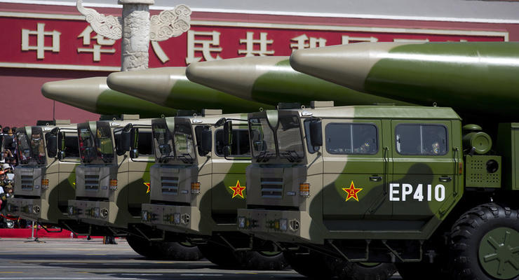 Кремль отреагировал на размещение китайских ракет на границе с РФ