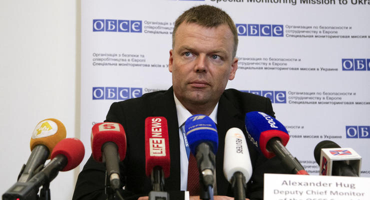 Заместитель главы миссии ОБСЕ провел встречу с Захарченко