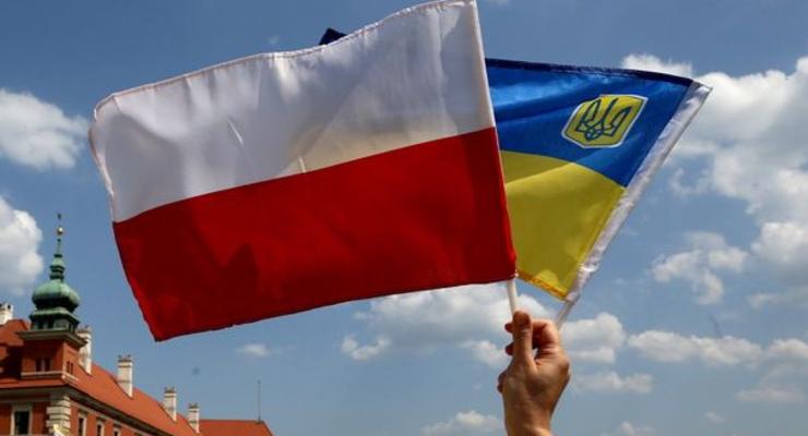 В Польше украинских студентов избили за Львов