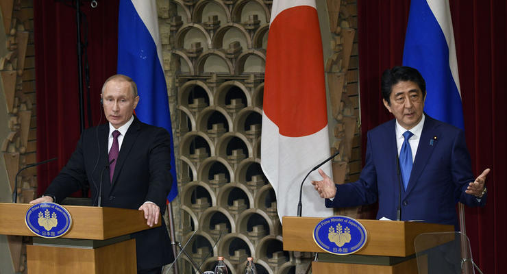 Япония не отменит санкции против РФ в торге по Курилам - прогноз