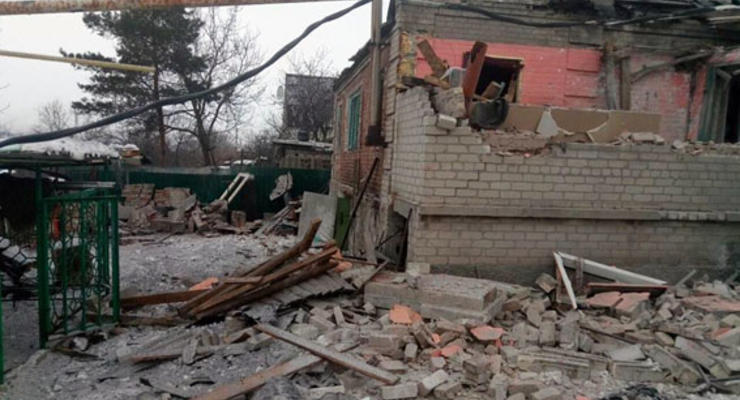 Появились фото последствий обстрелов жилых кварталов Авдеевки