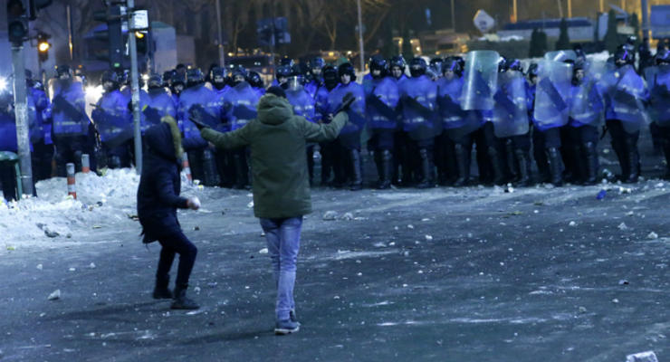 Протесты в Румынии: произошли столкновения с полицией