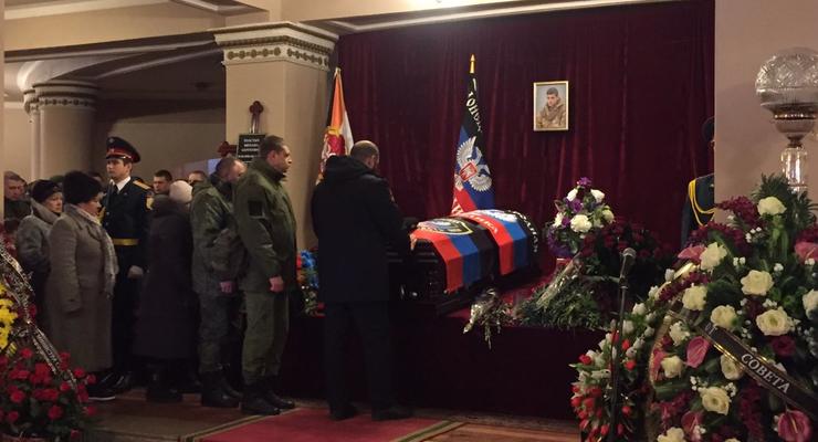 Похороны Гиви: в Донецке простились с убитым террористом