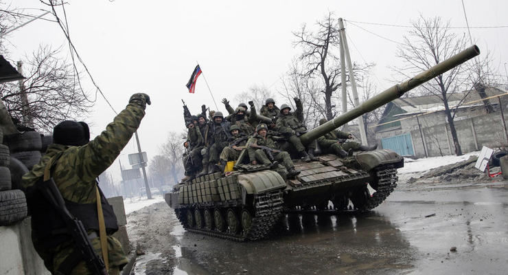 Кремль ответил, откуда у боевиков на Донбассе сотни танков