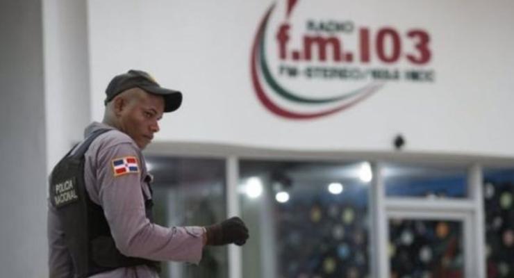 В Доминикане двух журналистов застрелили в радиоэфире