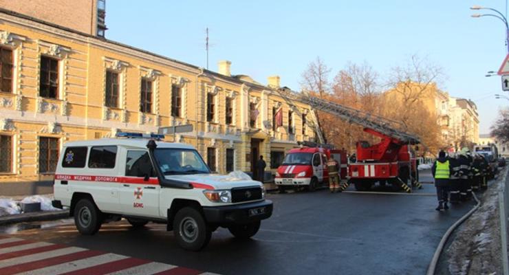 На Подоле в Киеве горело офисное здание