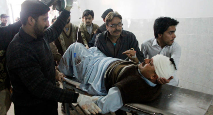 В Пакистане смертники атаковали здание суда: есть погибшие