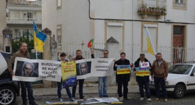 Украинцы в Португалии сорвали выступление посла РФ о роли России