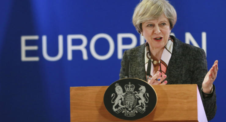 Премьер Британии призвала ЕС бороться с влиянием РФ на Балканах