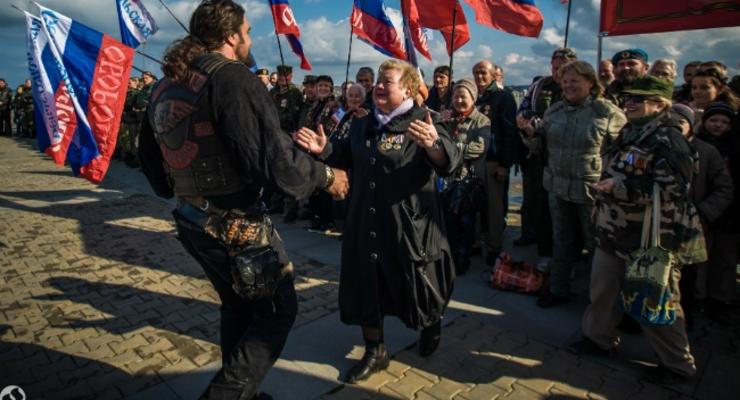 В аннексированному Крыму праздновали присоединение к РФ