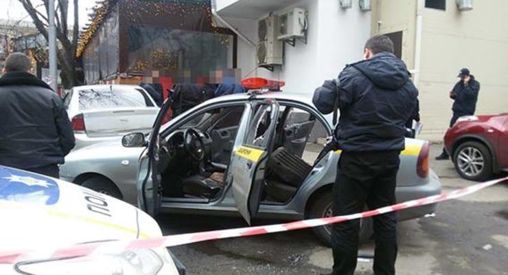 В Киеве совершили нападение на авто частной охранной фирмы