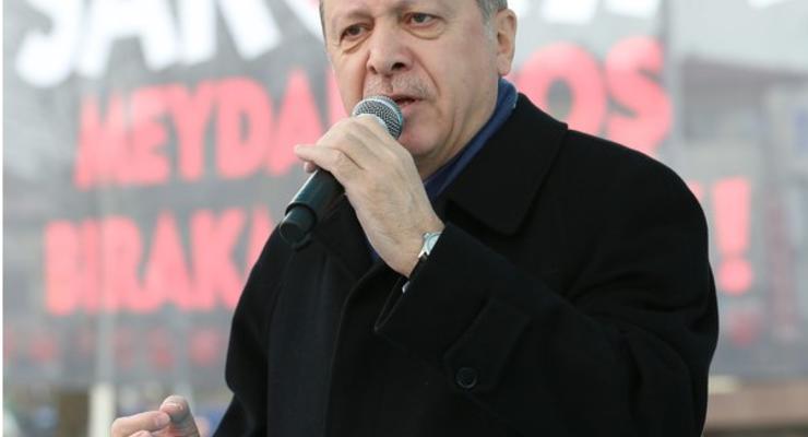 Эрдоган грозит пересмотреть отношения с "фашистской" Европой