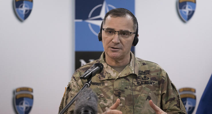 Россия, возможно, снабжает боевиков Талибана - генерал США