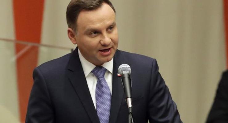 Дуда: Атака на консульство Польши требует решительной реакции