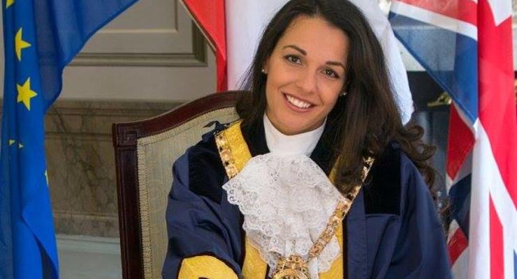 Бывшая Мисс Мира стала мэром Гибралтара