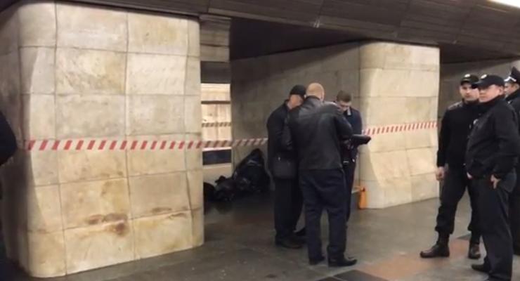 В столичном метро внезапно умер мужчина