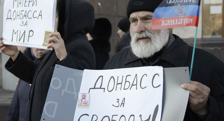 Горбулин: Камень оккупированного Донбасса повесили на шею Украине