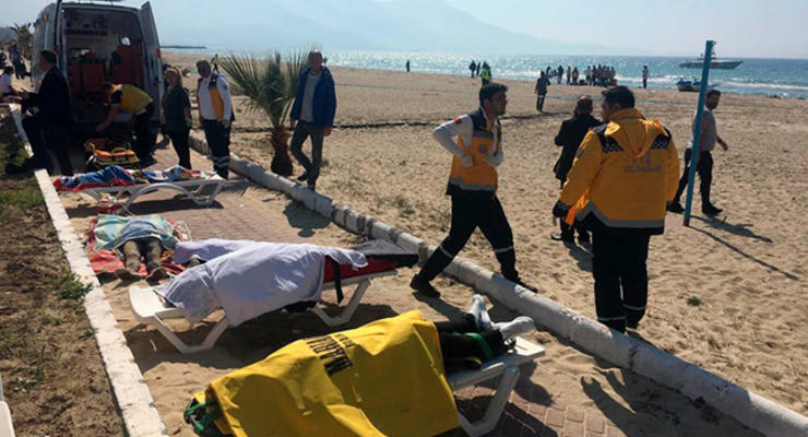 У берегов Ливии утонули 20 беженцев